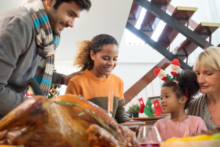 Kids and parents enjoying thanksgiving- Thanksgiving after Divorce tips from Attorney Sean Whitworth
